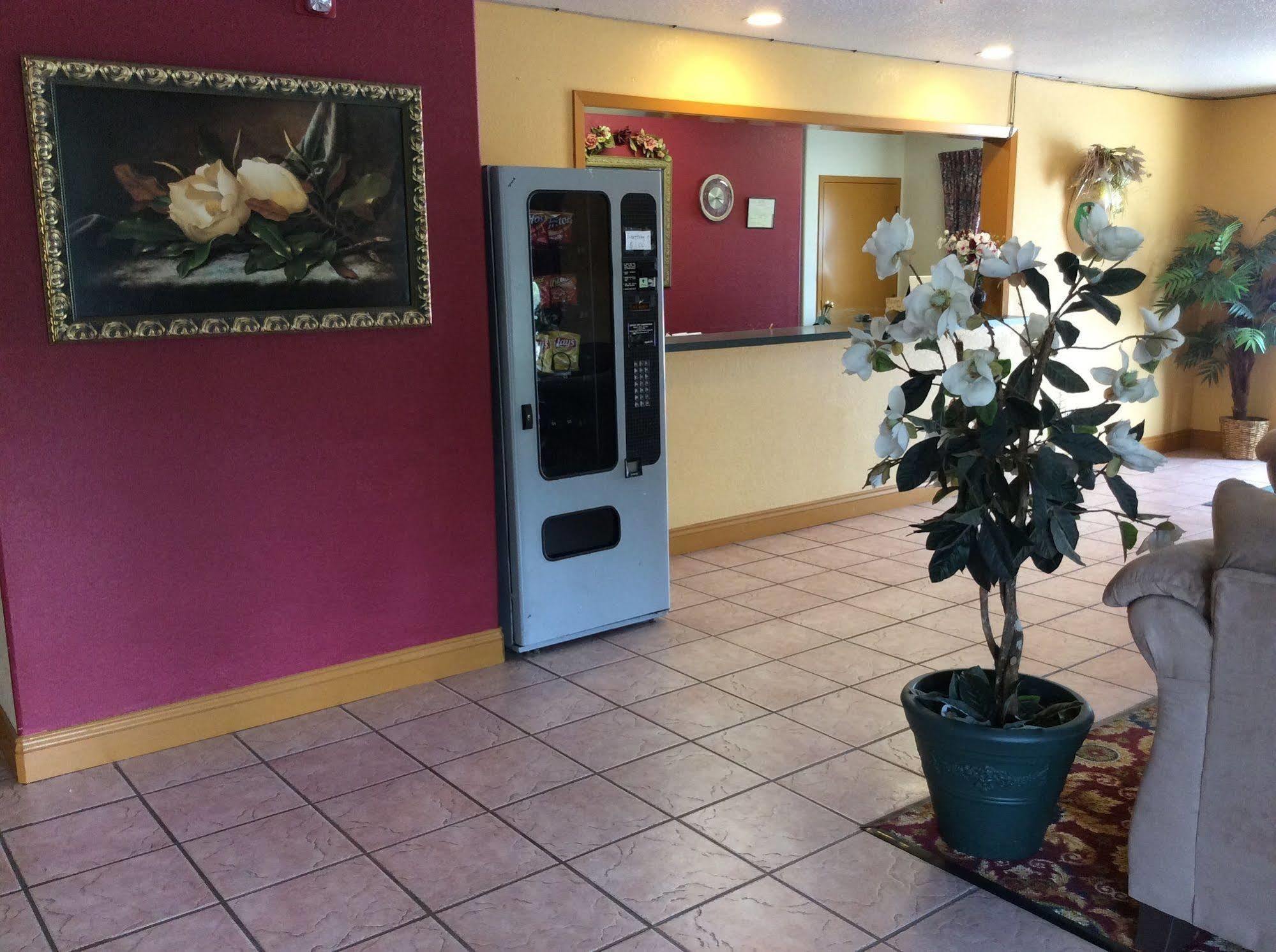 Super 8 By Wyndham Kinder/Coushatta Near Casino Eksteriør billede